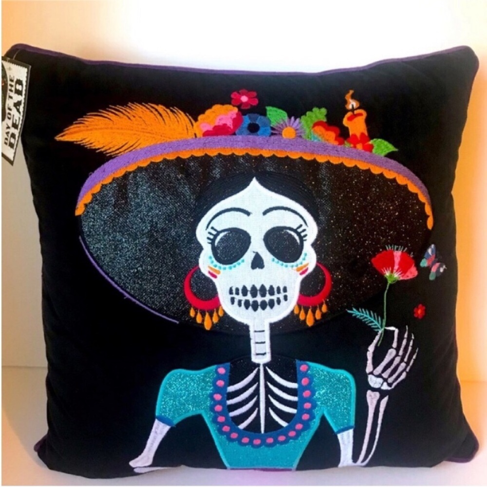 Dia de Los Muertos Catrina embroidered Velvet Throw pilllow